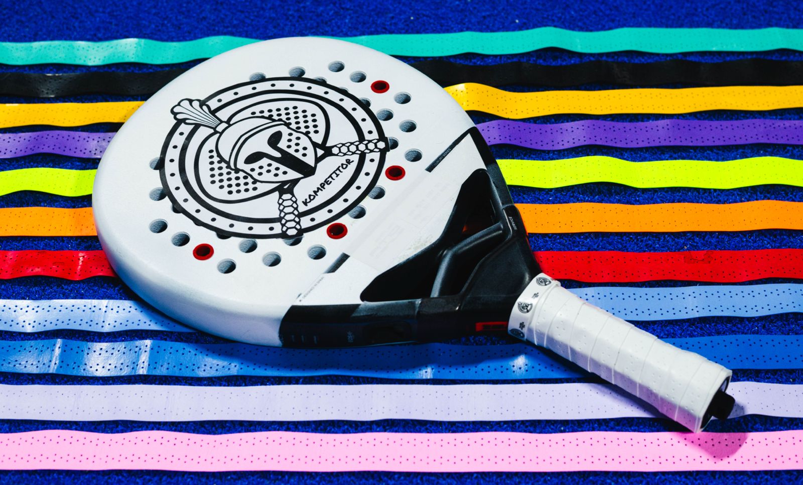 White Performance Grip